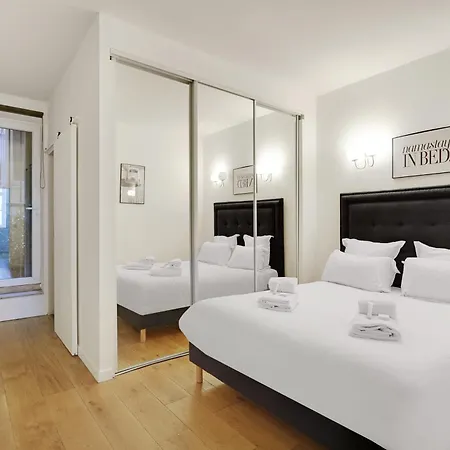 Pick A Flat's In Saint Germain - Rue Vaneau Parigi