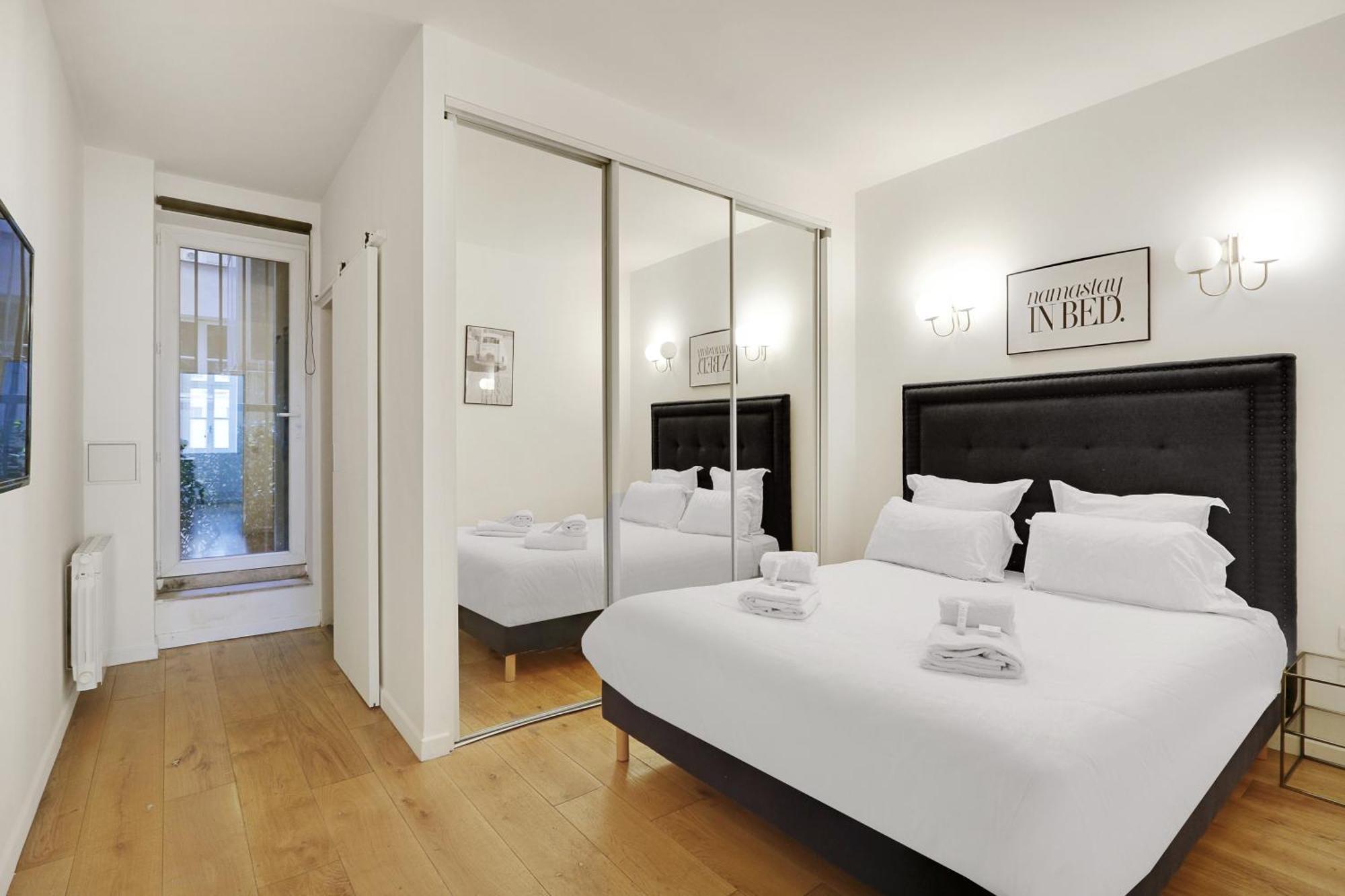 Pick A Flat's In Saint Germain - Rue Vaneau Parigi